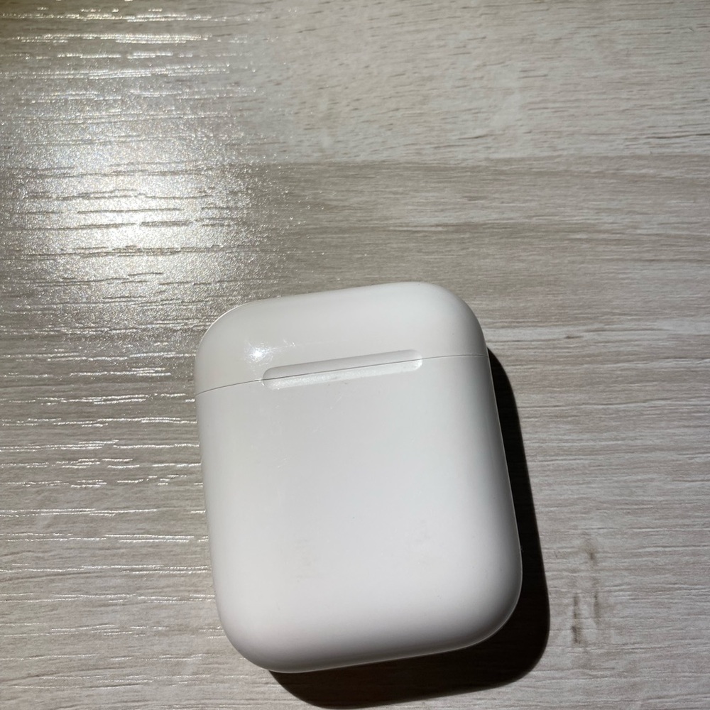 Apple AirPods 2nd Generation (A2031)